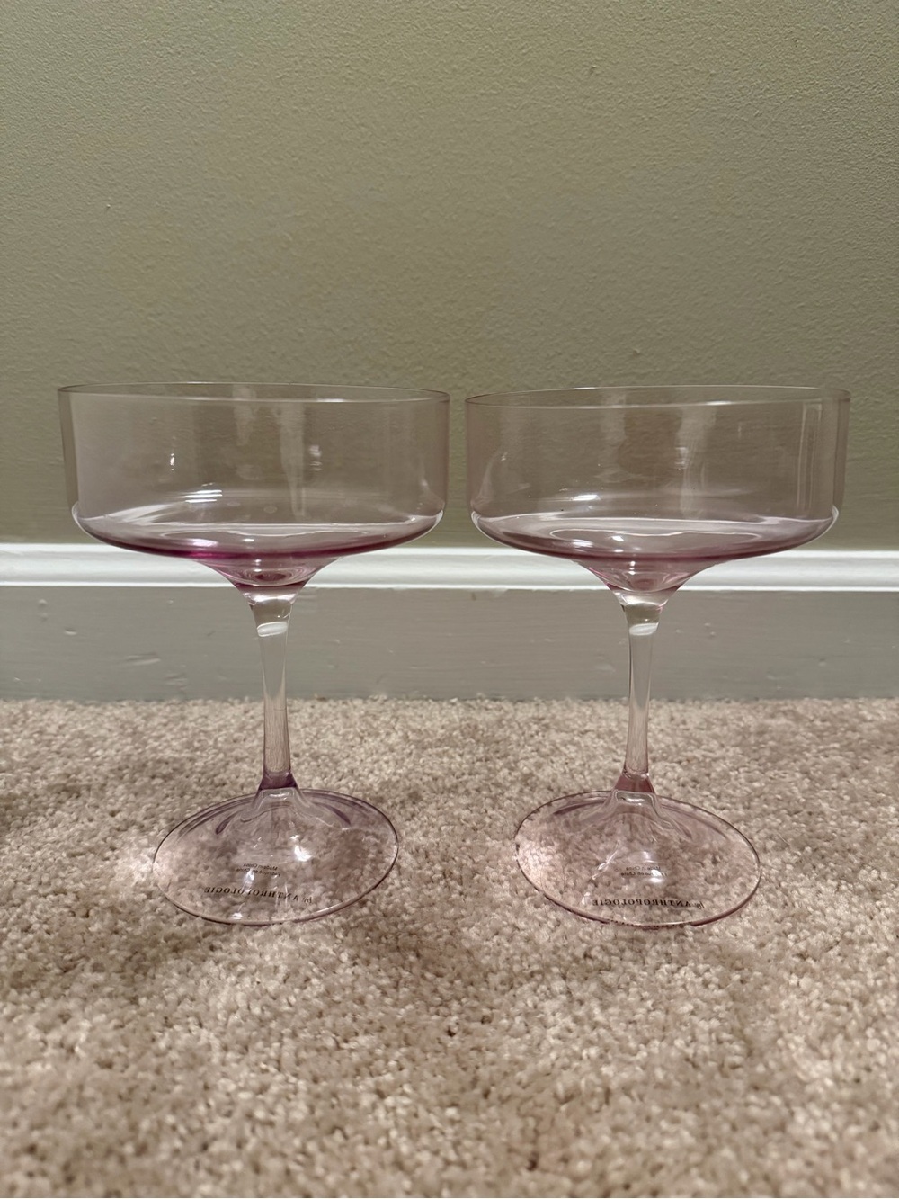 Elegant Lilac Coupe Glasses - Set of 2